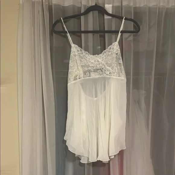 Victoria's Secret | Dresses | Elegant Victoria Secret White Lace And  Chiffon Dress | Poshmark